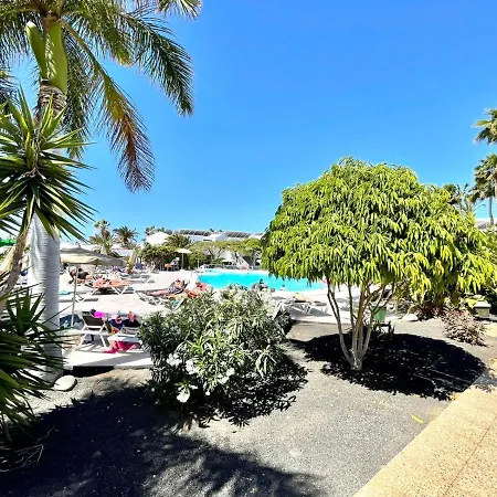 Family Apartment,wifi,pool,near The Beach Puerto Del Carmen Apartment