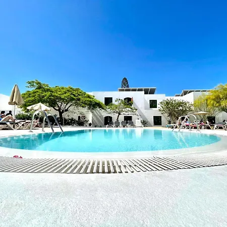Διαμέρισμα Family Apartment,wifi,pool,near The Beach Puerto Del Carmen Πουέρτο Ντελ Κάρμεν