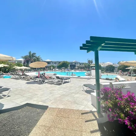 Family Apartment,wifi,pool,near The Beach Puerto Del Carmen * Puerto del Carmen (Lanzarote)