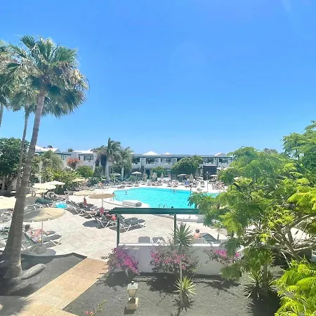 Family Apartment,wifi,pool,near The Beach Puerto Del Carmen * 卡门港